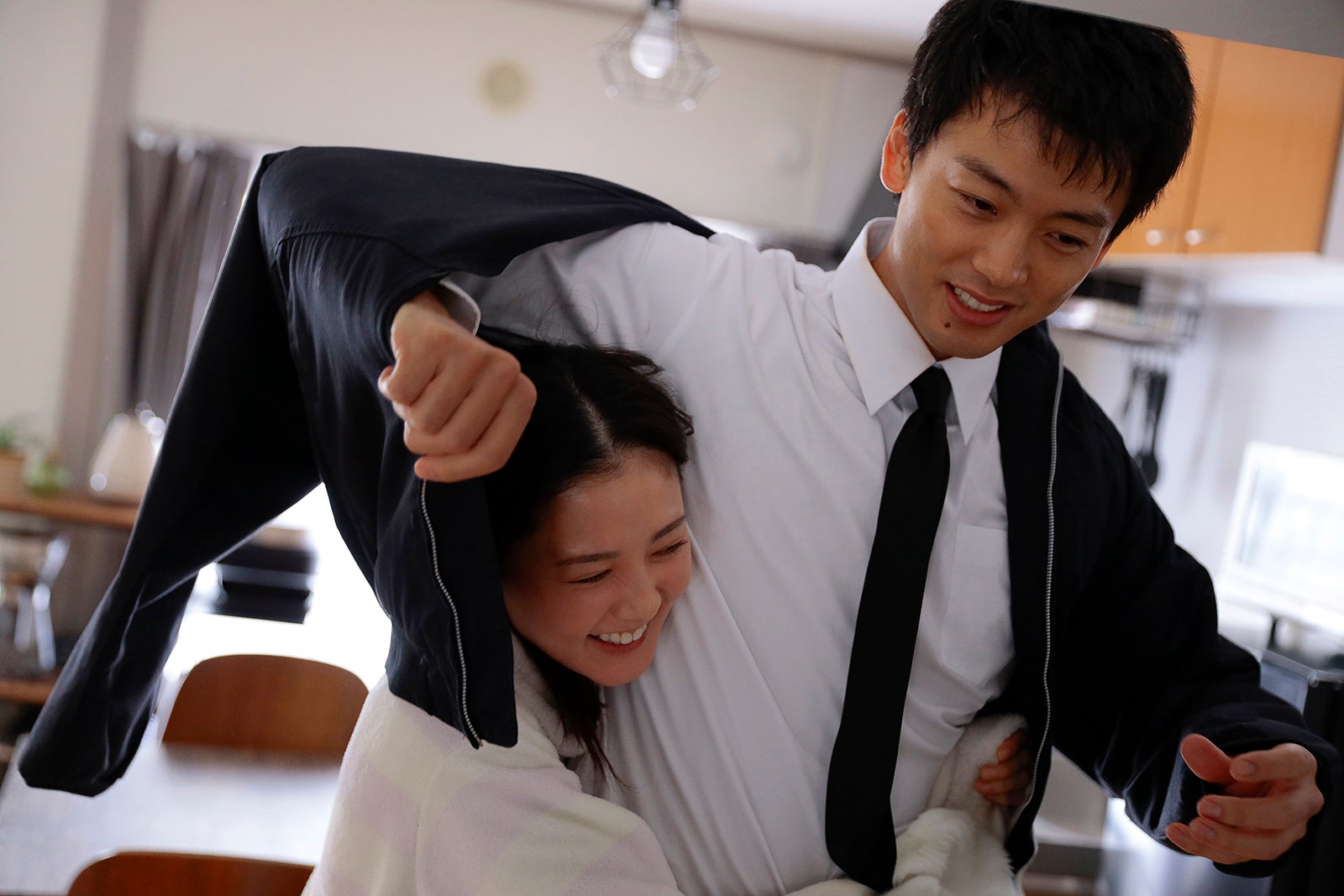 北香那、竹内涼真「再会～Silent Truth～」第3話（C）テレビ朝日