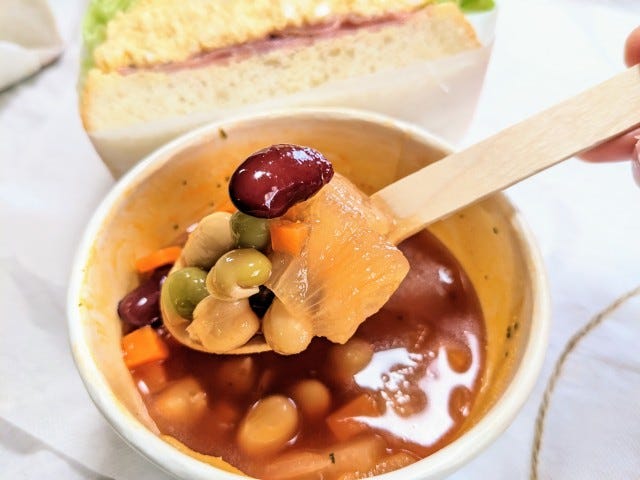 ミックスビーンズのミネストローネ