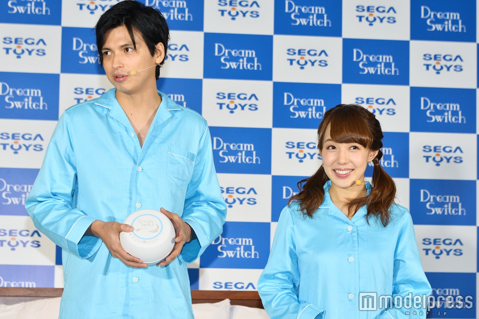 アレクサンダー、川崎希 （C）モデルプレス