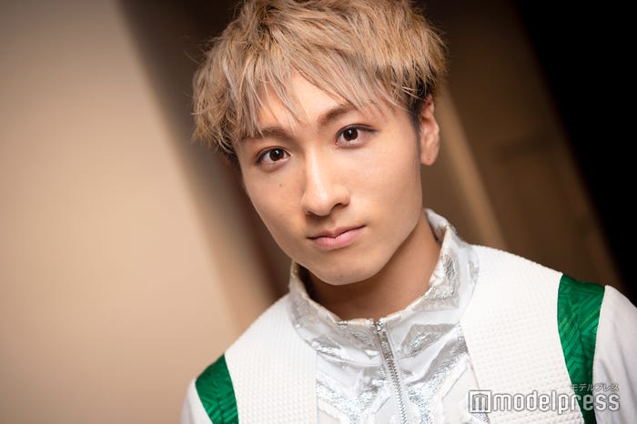 R-NE(リーネ) (C)モデルプレス