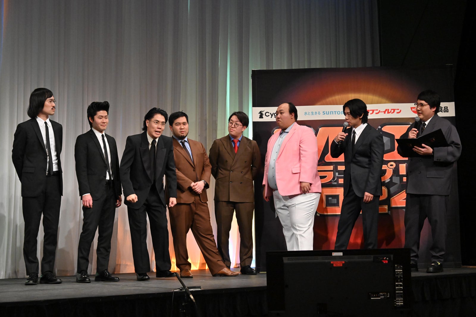 「M-1グランプリ2024」決勝進出した9組（C）M-1グランプリ事務局