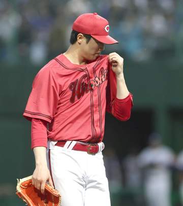 広島・森下 まさか背信の初回4失点 4回KO「試合壊してしまった。反省しないと」「ゾーンで勝負できなかったので」