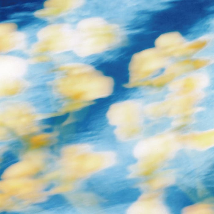 Little Glee Monster 20th Single「magic!/生きなくちゃ」初回生産限定盤ジャケット写真(提供写真)