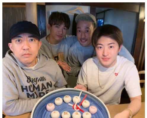 GENERATIONS佐野玲於、EXILE NAOTOらと誕生日祝う プライベートショットに反響