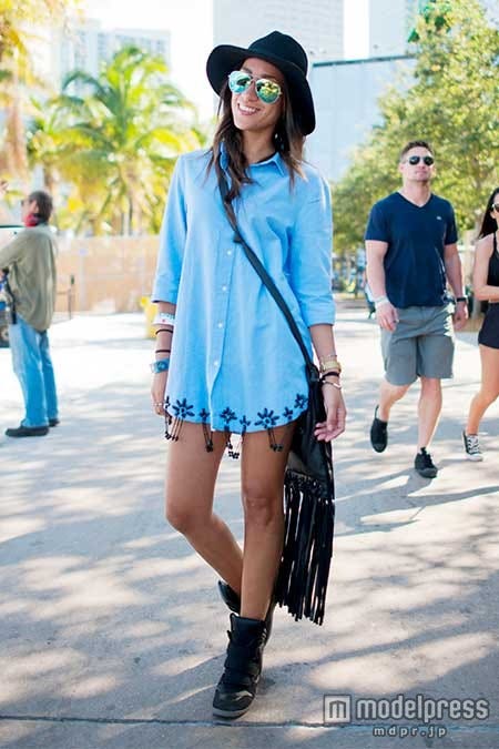 フリンジアイテムにハットで洗練された雰囲気