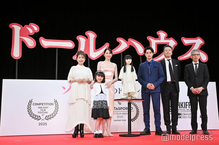 風吹ジュン、池村碧彩、長澤まさみ、瀬戸康史、田中哲司、矢口史靖監督(C)モデルプレス