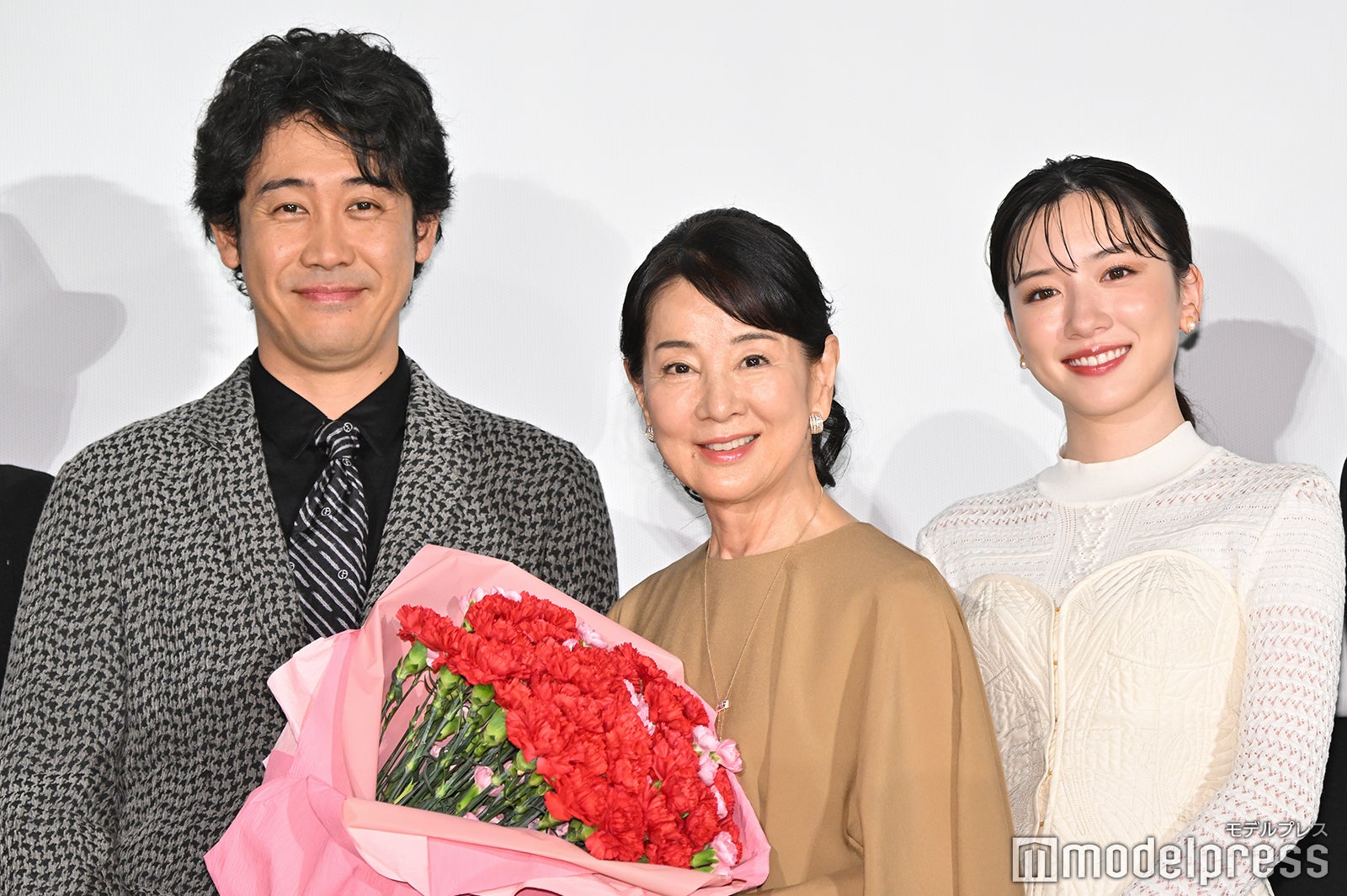 吉永小百合☆こんにちは、母さん☆プレスシート☆永野芽郁の通販