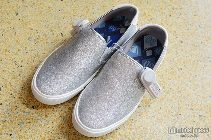 スニーカー/$44.95