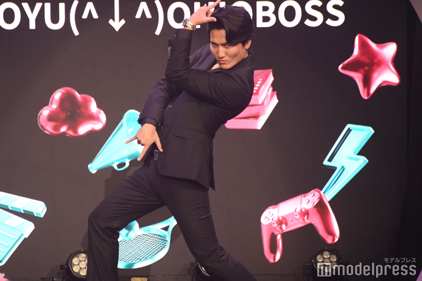 SATOYU(^↓^)OHIOBOSS（C）モデルプレス