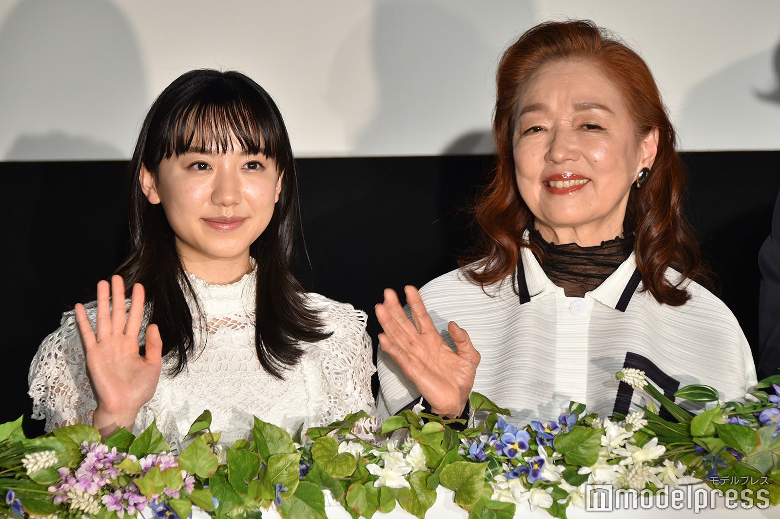 芦田愛菜、宮本信子（C）モデルプレス