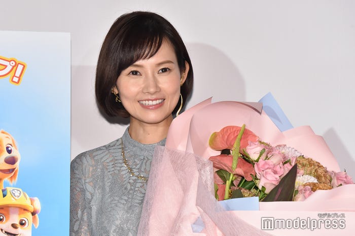 安倍なつみ 40歳誕生日は 家族が祝ってくれました 3年ぶり公の場で2児の子育て語る モデルプレス 安倍なつみ 40歳誕生日は 家族が祝ってくれました 3年ぶり公の場で2児の子育て語る モデルプレス
