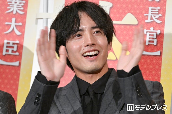 赤楚衛二、“会ってみたい”大物俳優明かす「先輩方が口を揃えて素晴らしい人だったと言う」【もしも徳川家康が総理大臣になったら】