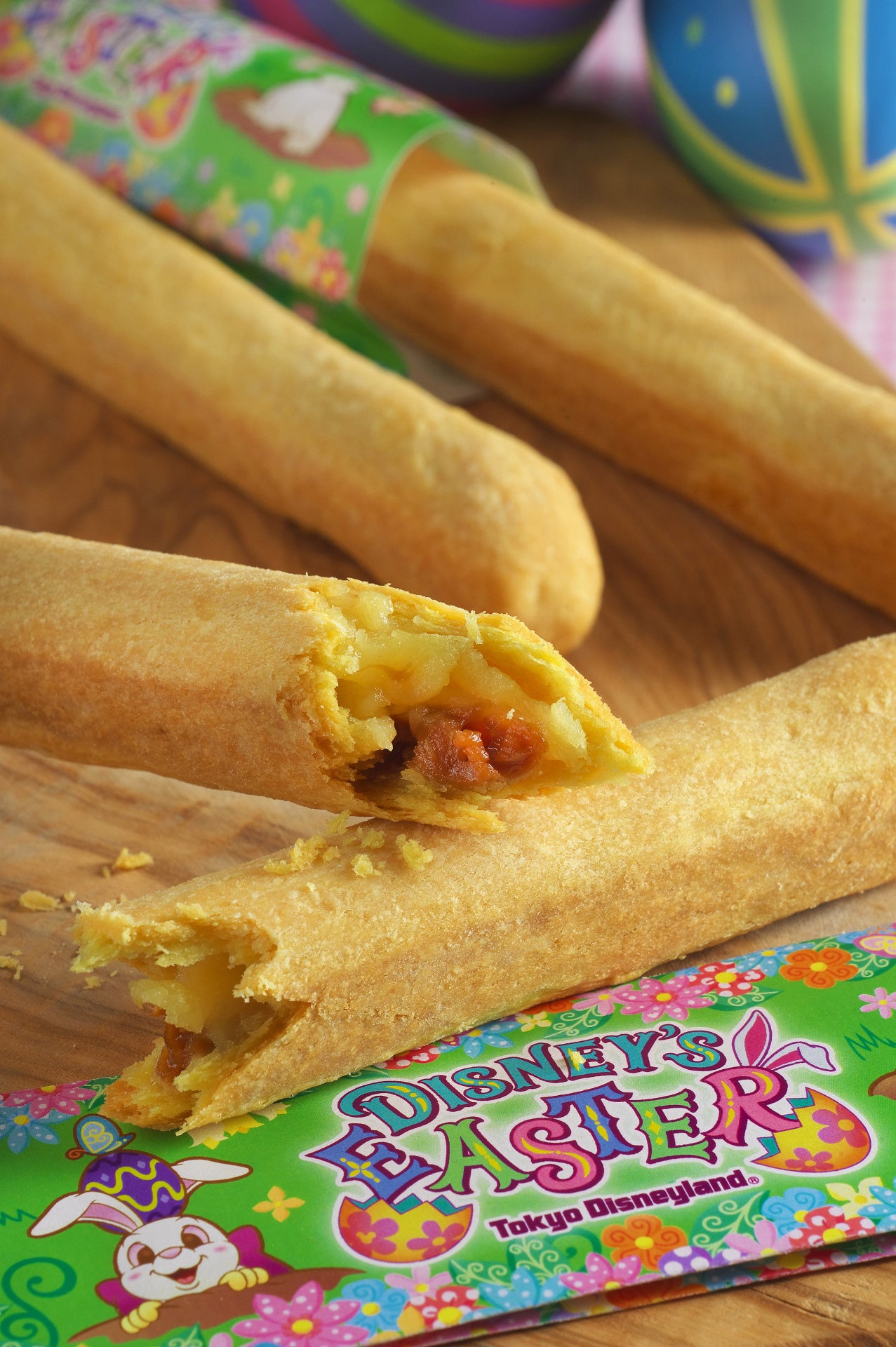 ティポトルタ（キャラメル）1個360円（C）Disney