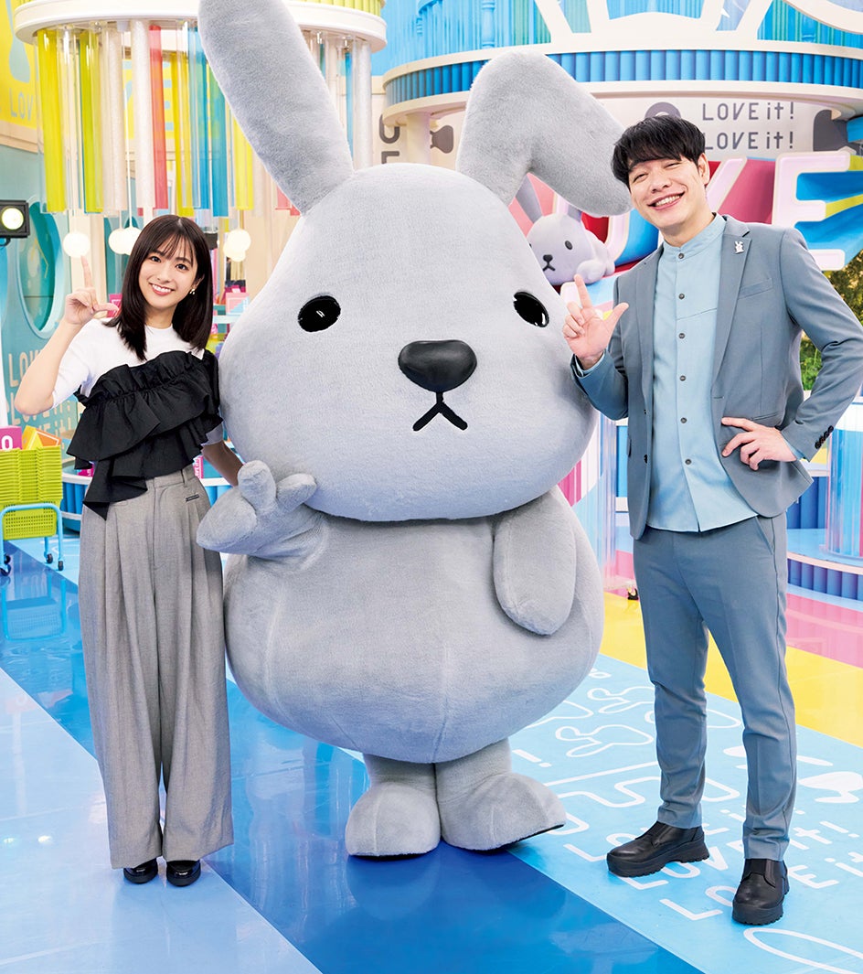 田村真子アナ、川島明（C）撮影：藤城貴則／集英社