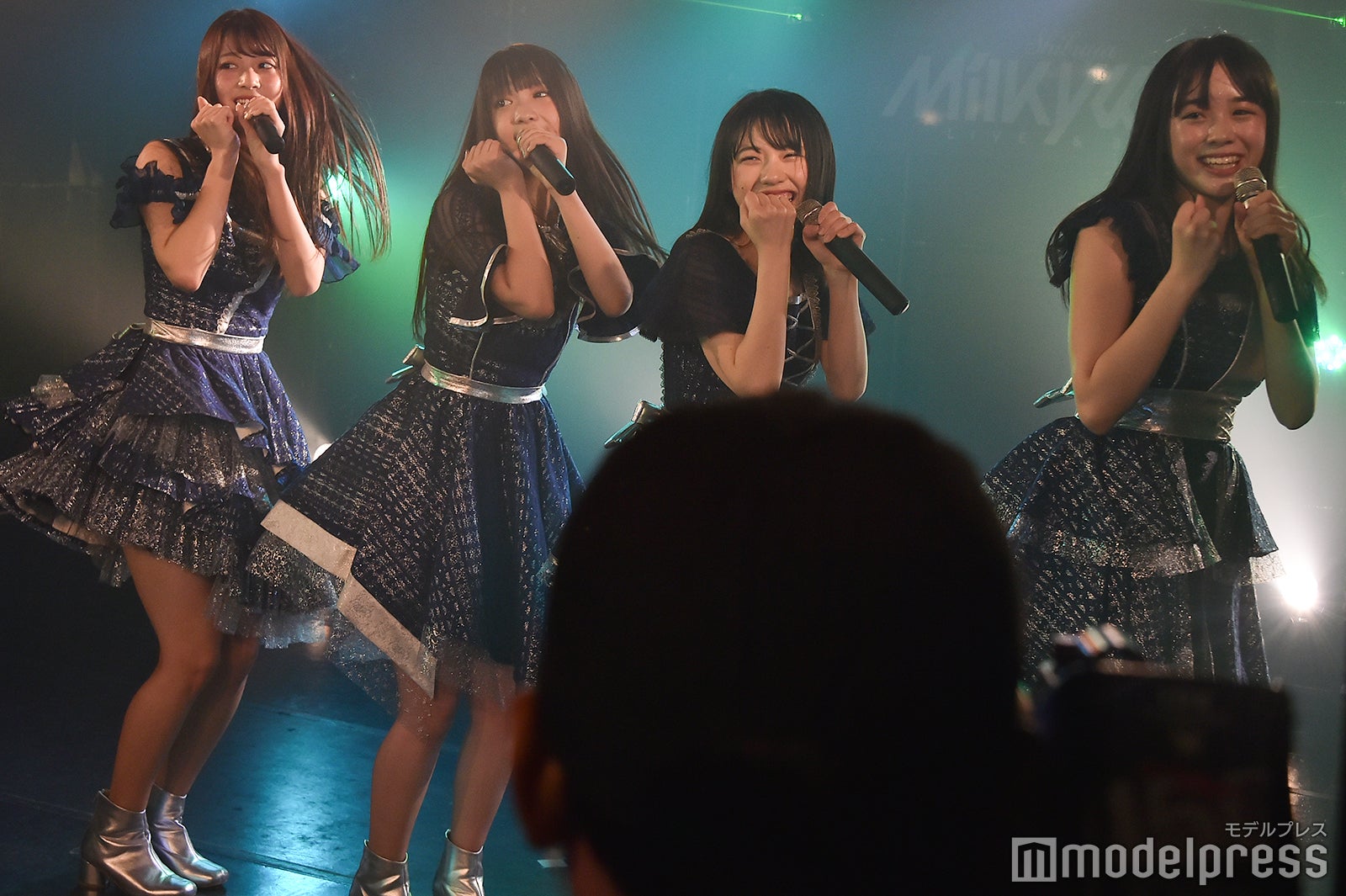 新体制の夢みるアドレセンス（提供写真） 