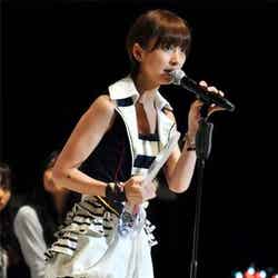 AKB48篠田麻里子（写真は昨年行われた「22ndシングル 選抜総選挙」より）