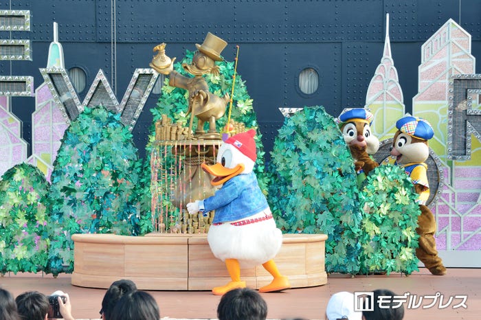 ディズニーシー 新ショー初お披露目 チップ デールのいたずらが可愛い ハロー ニューヨーク テーブル イズ ウェイティング に代わる新ショー モデルプレス ディズニーシー 新ショー初お披露目 チップ デールのいたずらが可愛い ハロー ニューヨーク テーブル イズ ウェイティング に代わる新ショー モデルプレス