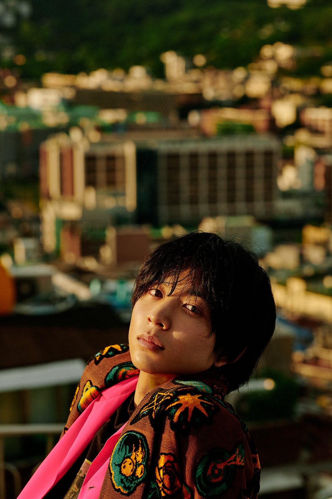 鈴木仁、ファースト写真集リリース決定　10代ラストの1年を凝縮＜INTRO.＞