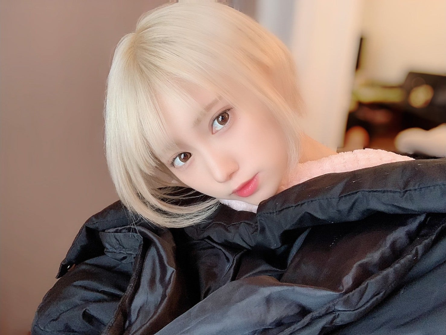 篠崎こころ／『GIRLS graph.（ガールズグラフ）』002（宝島社、4月15日発売）オフショット（提供画像）