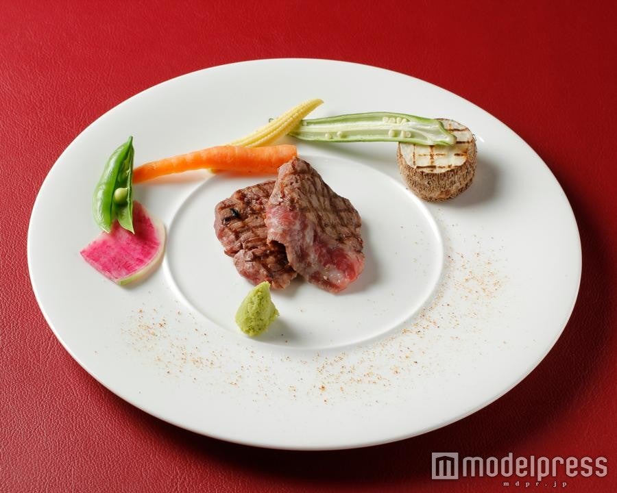 甲州ワインビーフのステーキ／画像提供：「tetote」PR事務局