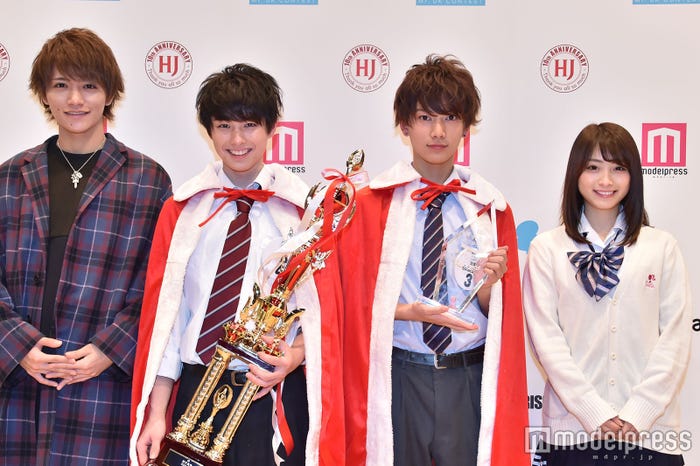 (左から)藤田富、本田響矢、那須泰斗、永井理子