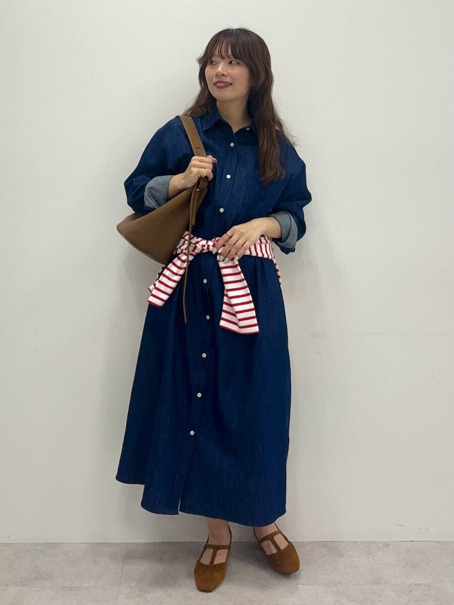 シャツワンピースのコーデ2