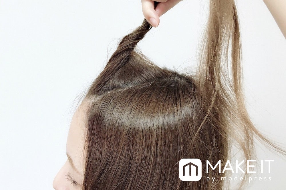 伸ばしかけ前髪アレンジ〈ポンパドール〉 (C)メイクイット