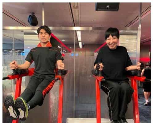 和田アキ子&妻夫木聡、仲良し筋トレ2ショットに「レアすぎる」「豪華」と反響