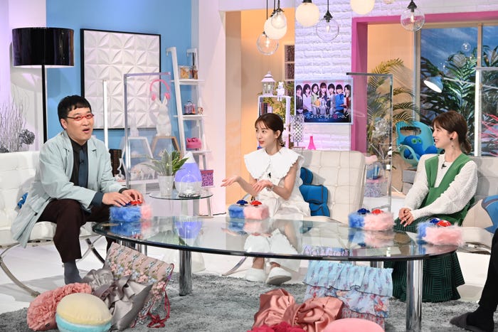 (左から)山里亮太、田中みな実、弘中綾香(C)テレビ朝日