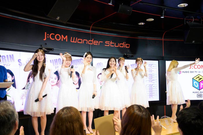 OH MY GIRL(提供写真)