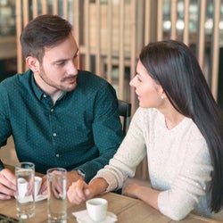 俺を意識してほしい!4つの言動でわかる「彼の脈アリ度」