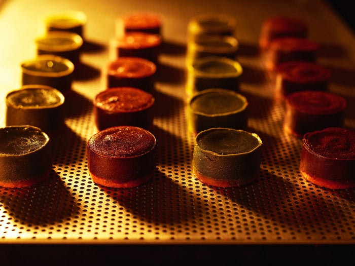 ザクザクとろけるショコラ ハイカカオ＆ザクザクとろけるショコラ 京宇治抹茶／画像提供：株式会社 ドロキア・オラシイタ