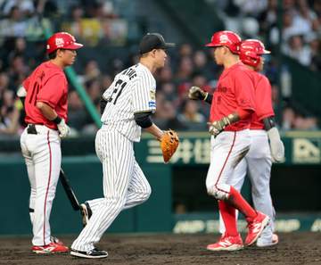 広島が天敵・大竹KO 痛快一挙5得点 前日ナイター5時間超え死闘からの移動ゲームも苦にせず 小園「良い流れ乗っていった」