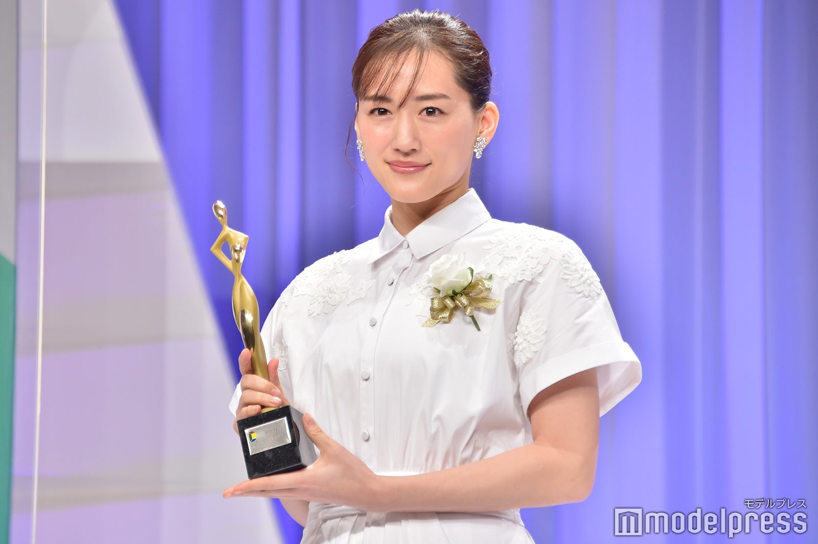 綾瀬はるか（C）モデルプレス