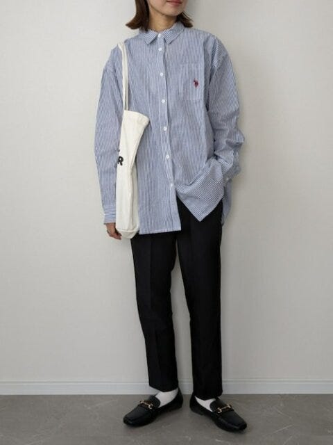 ストライプシャツ　コーデ　秋