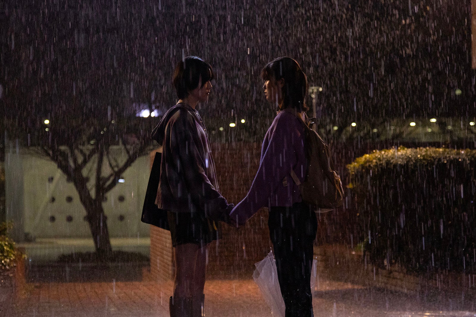 尾碕真花、工藤美桜「コールミー・バイ・ノーネーム」第4話（C）MBS