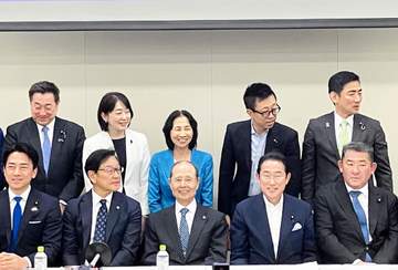 ソフトバンク・王会長、日本ハム・栗山CBOが超党派議員の前でエクスパンション構想披露「夢を見ましょうよ」