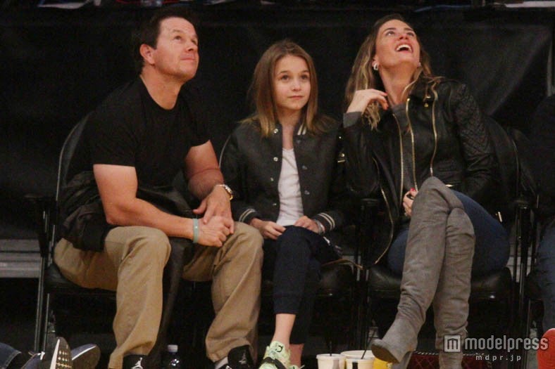 マーク・ウォールバーグ、「キスカム」でキスを拒否される