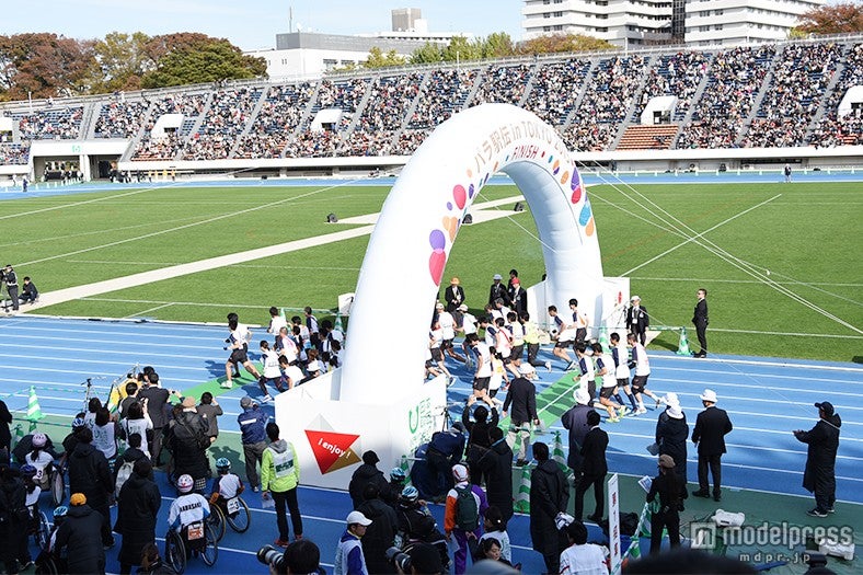「パラ駅伝」の様子