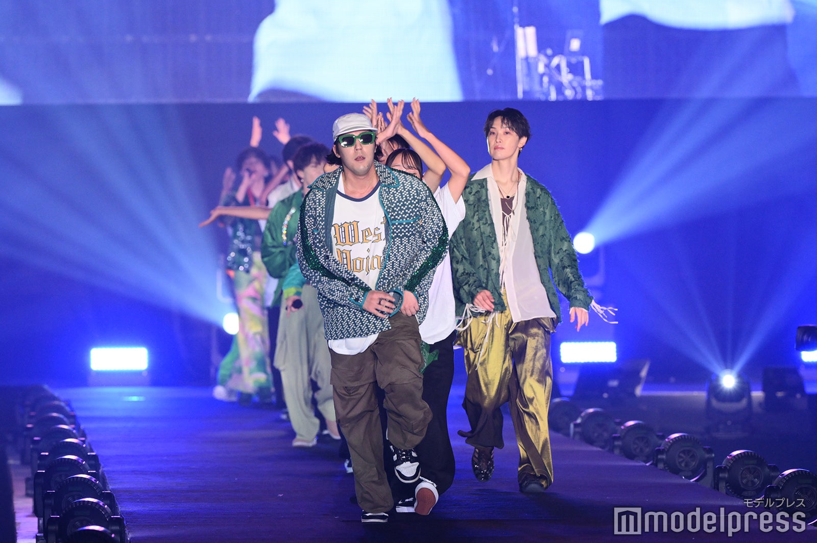 FANTASTICS（C）モデルプレス