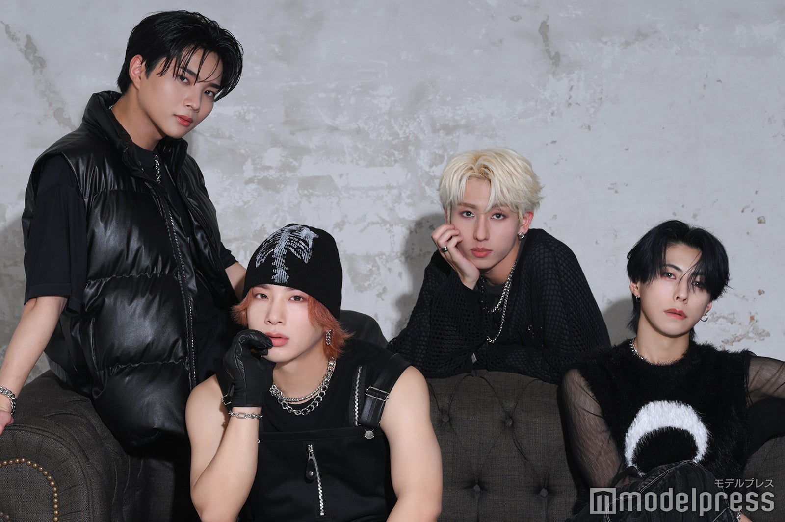 OWV（左から）中川勝就、本田康祐、浦野秀太、佐野文哉（C）モデルプレス