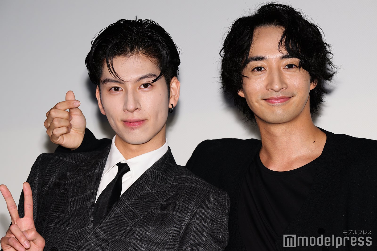 長谷川慎、古屋呂敏（C）モデルプレス