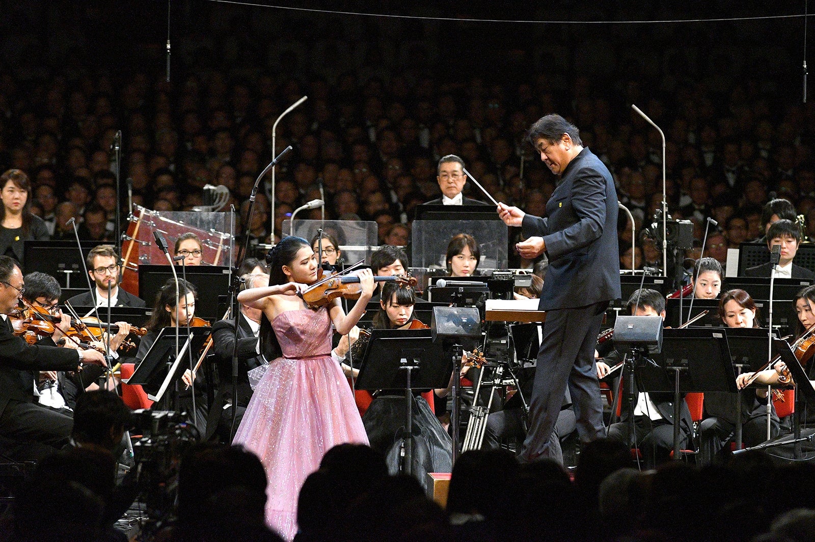 服部百音、佐渡裕 （画像提供：毎日放送）