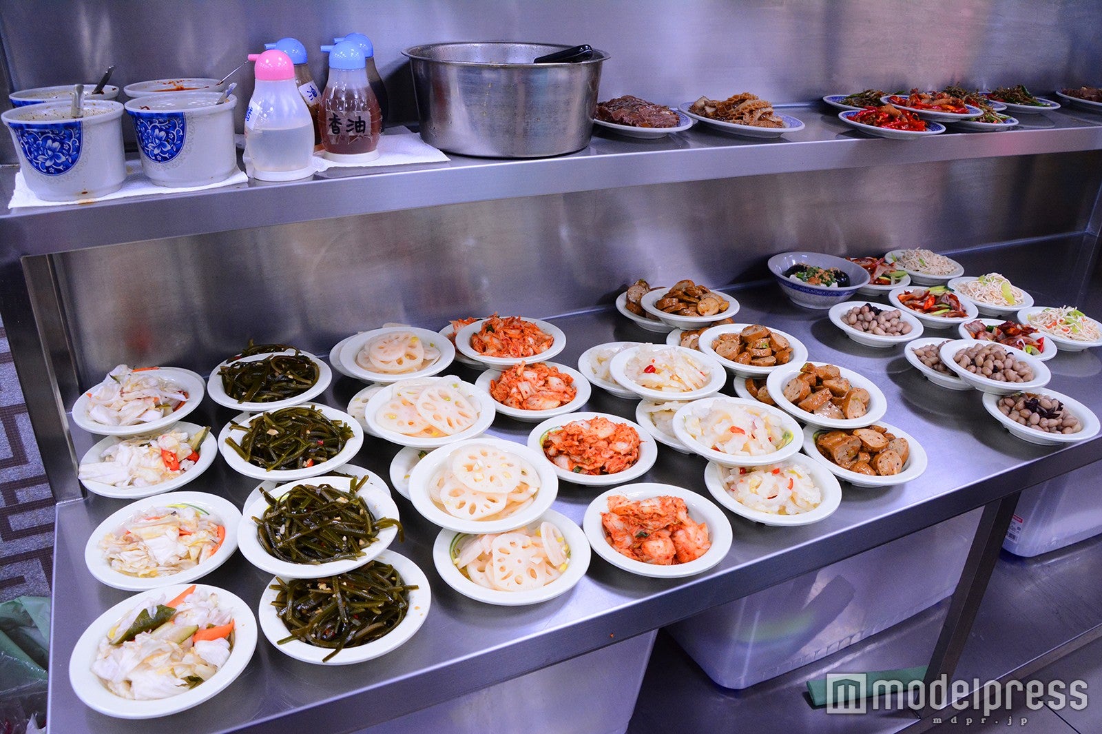 おかず（C）モデルプレス