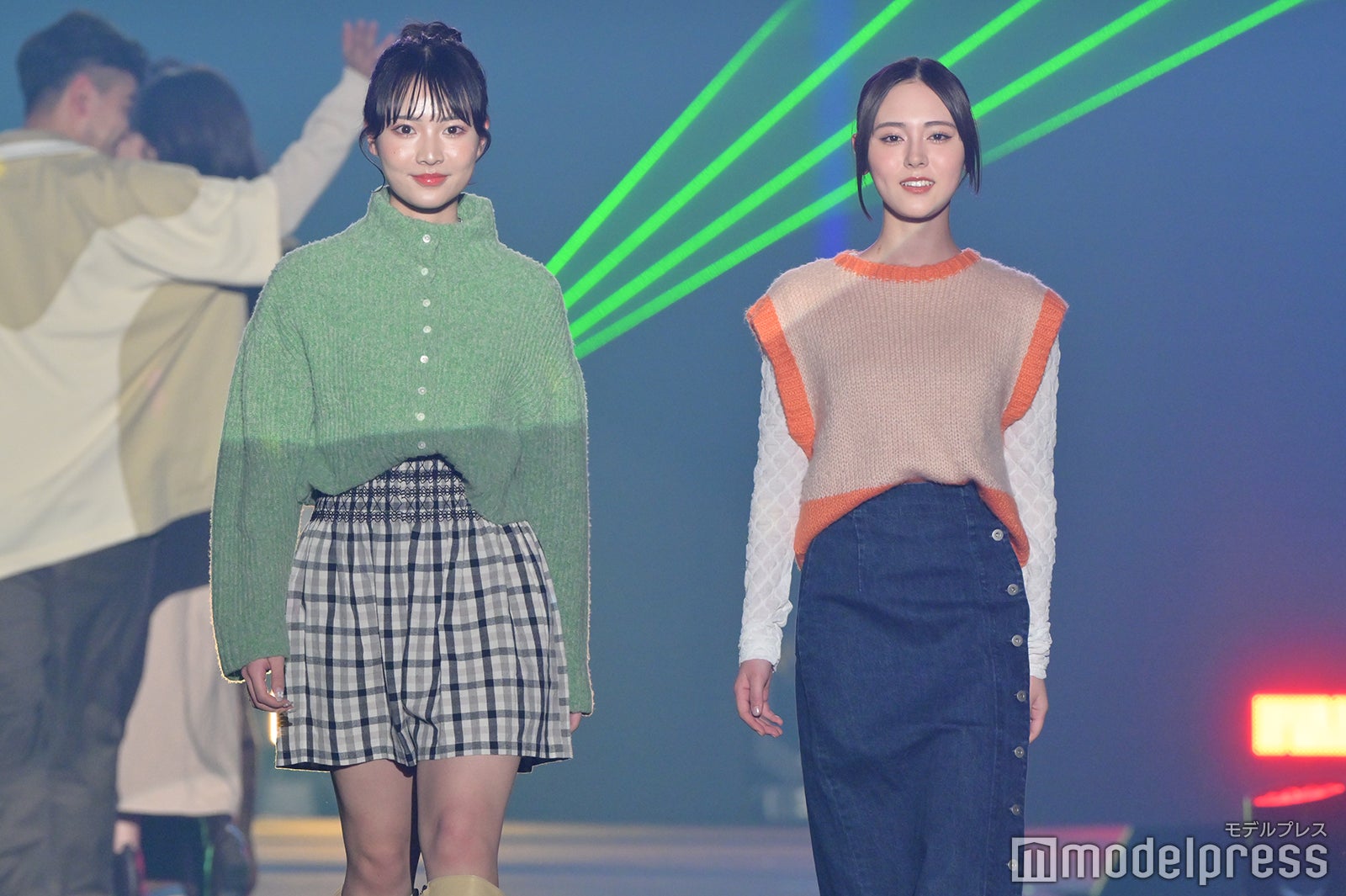 平川そよ花さん、伊藤日菜子さん「TGC CAMPUS STAGE」より（C）モデルプレス