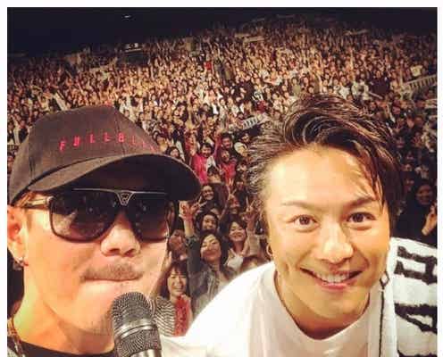 EXILE ATSUSHI、TAKAHIROと「運命のヒト」サプライズ歌唱 久々2ショットにファン歓喜