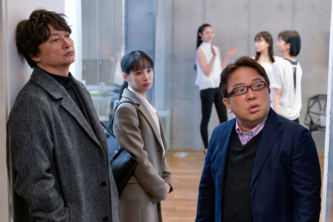 香取慎吾、関水渚、天野ひろゆき（C）「アノニマス」製作委員会 