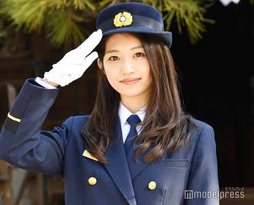 「テラハ」小室安未、毒舌は「封印できないと思う」凛々しい制服姿披露