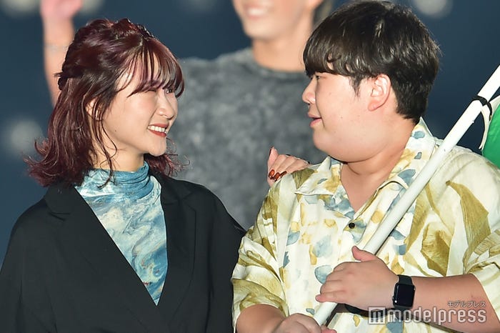 いちえ、こう/夜のひと笑い(C)モデルプレス