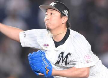 ロッテ 益田に名球会ブレザー授与「名球会に入るんだなという実感が湧きました」